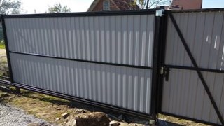 Купить сваи для ворот в Жигулёвск. Заказать ворота на сваях под ключ от 22200 руб